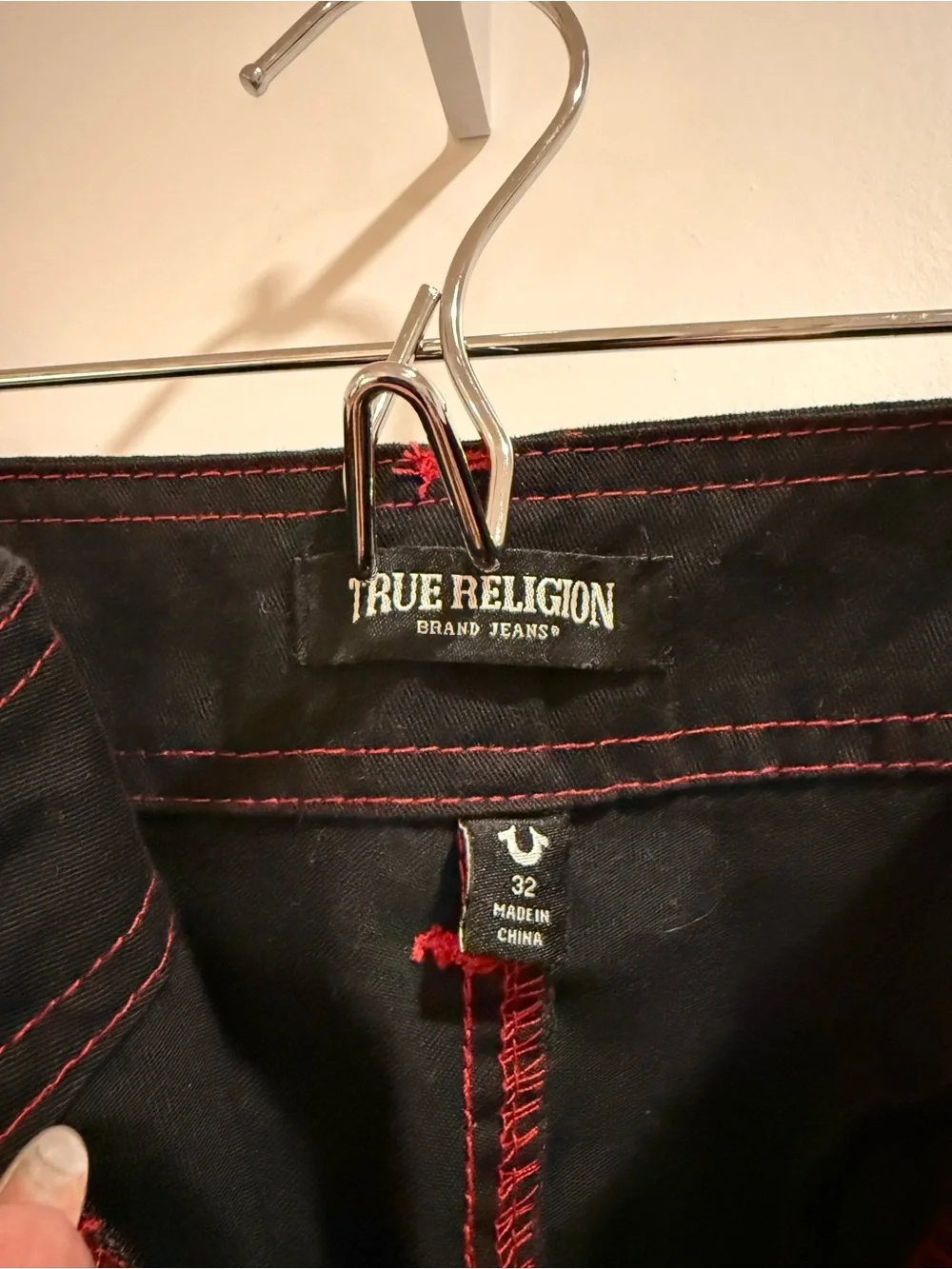 True Religion Black Cargo Pants with Red Contrast Stitching 32x30